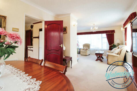 Dining area with kitchen and conservatory access