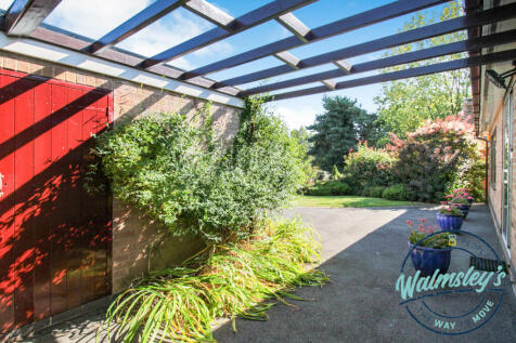 Garage rear access &amp; driveway