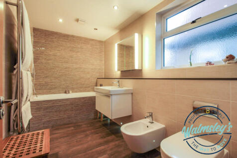 Family bathroom
