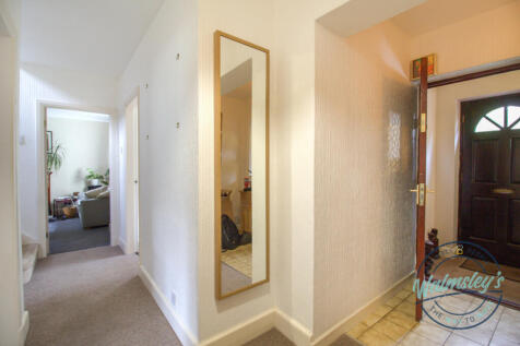 Hallway &amp; porchway