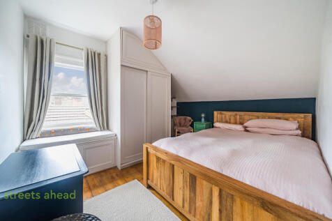 26093fa4-9d5f-4ad...