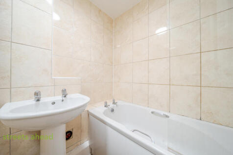 16e1e4da-5753-49e...