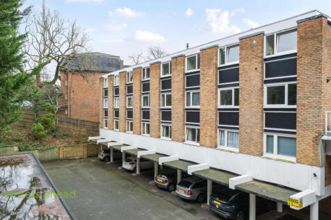 e80e7826-5a66-4e4...