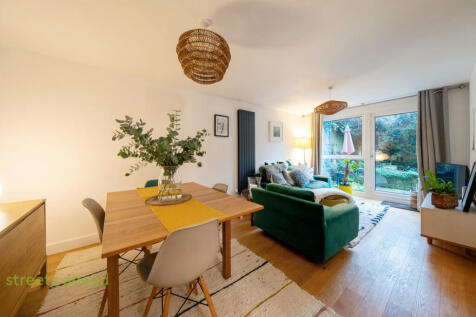 06cfa082-4c0e-4ea...