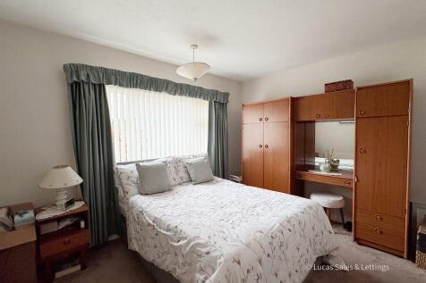 47 Pennine Way Kettering-11.jpg