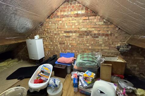 47 Pennine Way Kettering-08.jpg