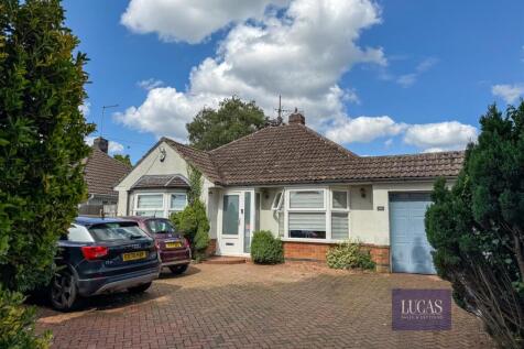 114 Gipsy Lane Kettering-7.jpg