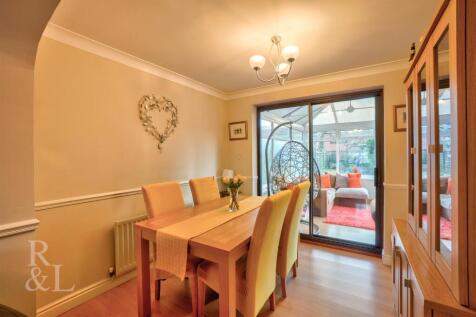 102 Lindisfarne (22).jpg