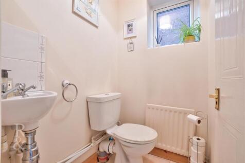 102 Lindisfarne (14).jpg