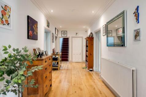 Lower Floor Landing