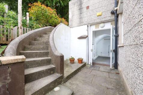 Lower Ground Floor Entrance