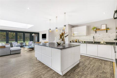 Kitchen/Family