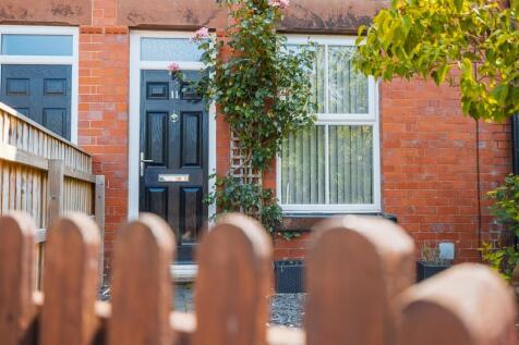 11 Leighton Rd Cottage-6.jpg