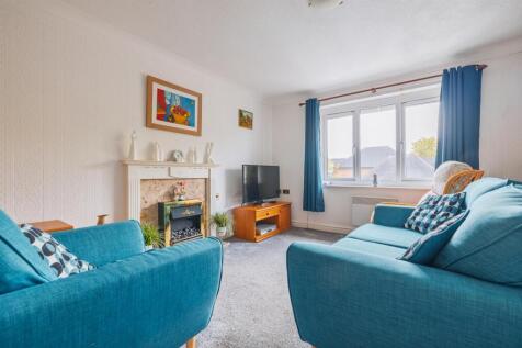 42 Hamilton court-23.jpg