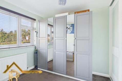 CAM03016G0-PR0046-STILL028