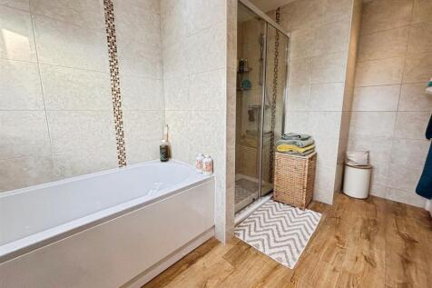 Extension Bathroom