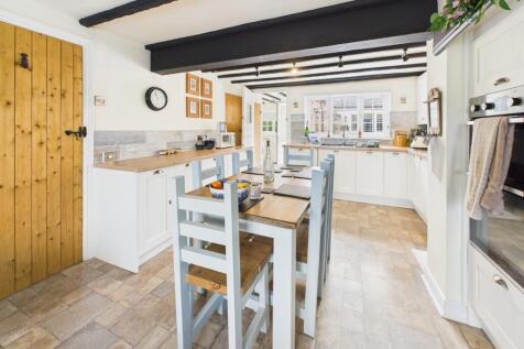 dining/kitchen/family room