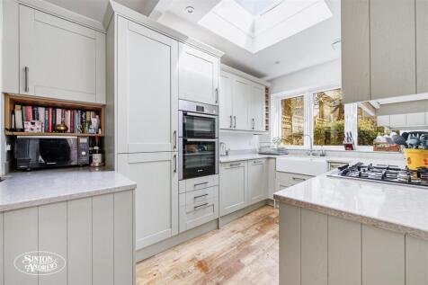 26 Lavington Road-7.jpg