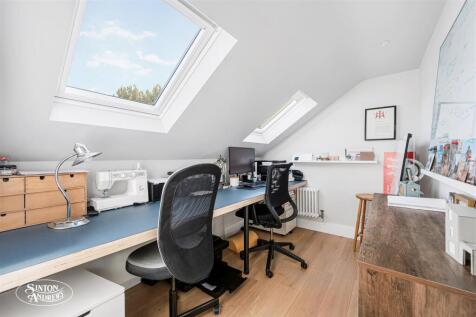 19 Whitehall Road-20.jpg