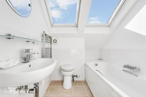 54 Green Avenue-12.jpg