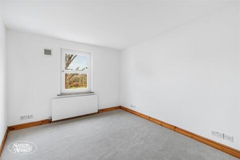 1 Coningsby Cottages-11.jpg