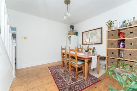 78 Studley Recp 2.jpg