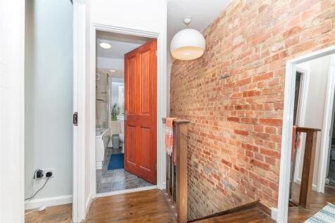 133 Harp Road landing.jpg