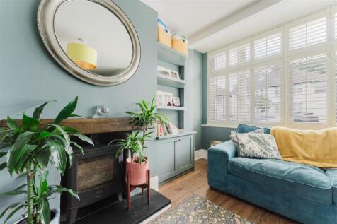 159 Studland Recp b.jpg