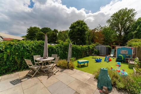 159 Studland Garden.jpg