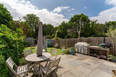 159 Studland garden 2.jpg