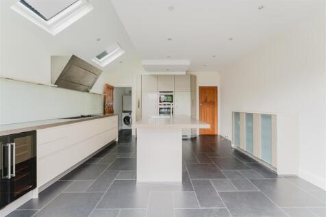 23 Cuckoo Kitchen 3.jpg