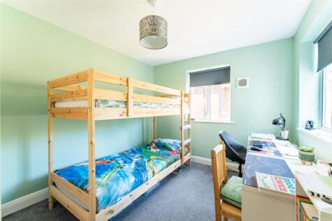 7 Campbell bed 2.jpg