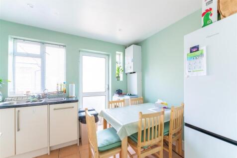 7 Campbell Dining.jpg