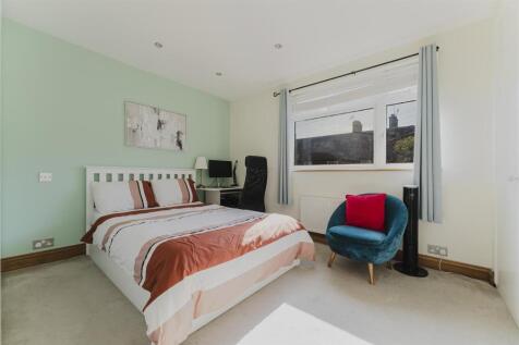 21 Bordars Bed 1.jpg