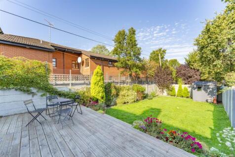 21 Bordars Gard new.jpg