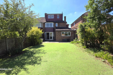 4 Bedroom Semi-Detached House