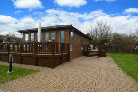 2 Bedroom Lodge for Sale