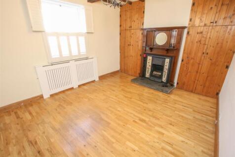 SITTING/ FAMILY ROOM