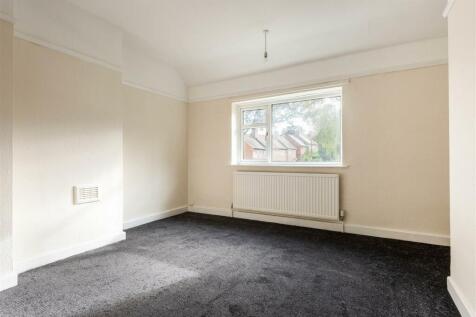 3 Southey Hall Drive-7.jpg