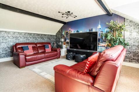 Maple Cottage Living