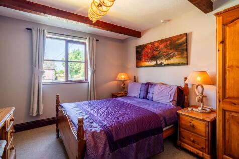 Cosy Cottage Bedroom
