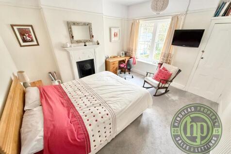 Bedroom 1 - Hindh...