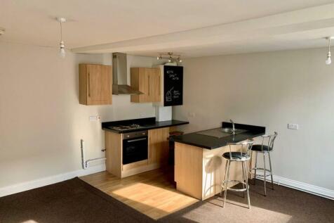Kitchen/dining/living room