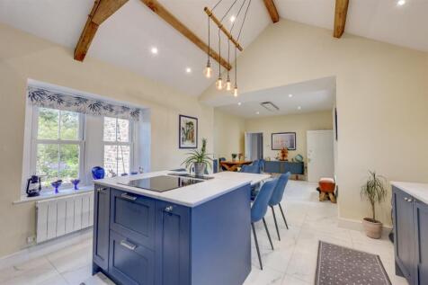 The Firs Kitchen Dining Area
