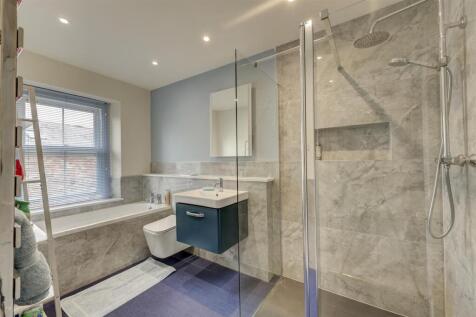 The Firs Bathroom
