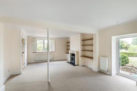 Family Room/ Dining Area