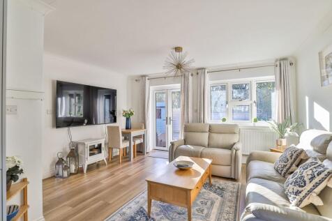 Kitchen/Dining Room/Sitting Room