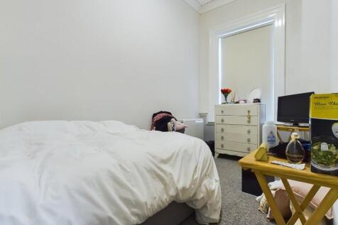 Flat 8