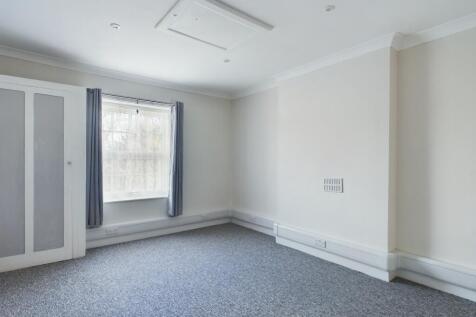 Flat 10