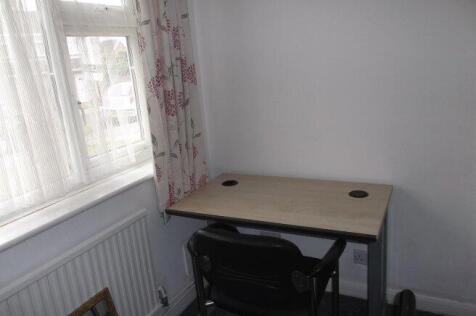 verwood-close-ct2-7hs-823004